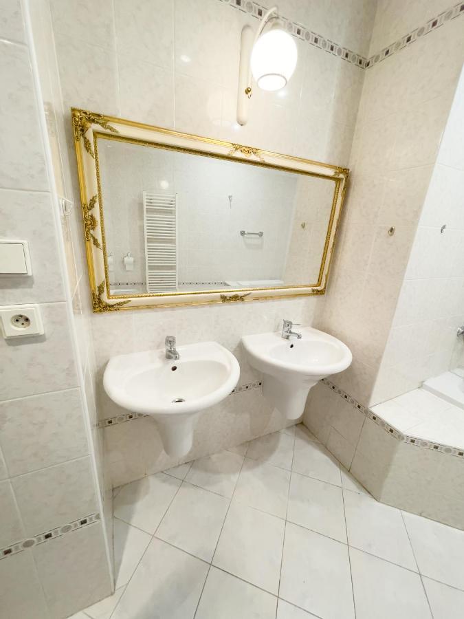 Apartament Center Of 369