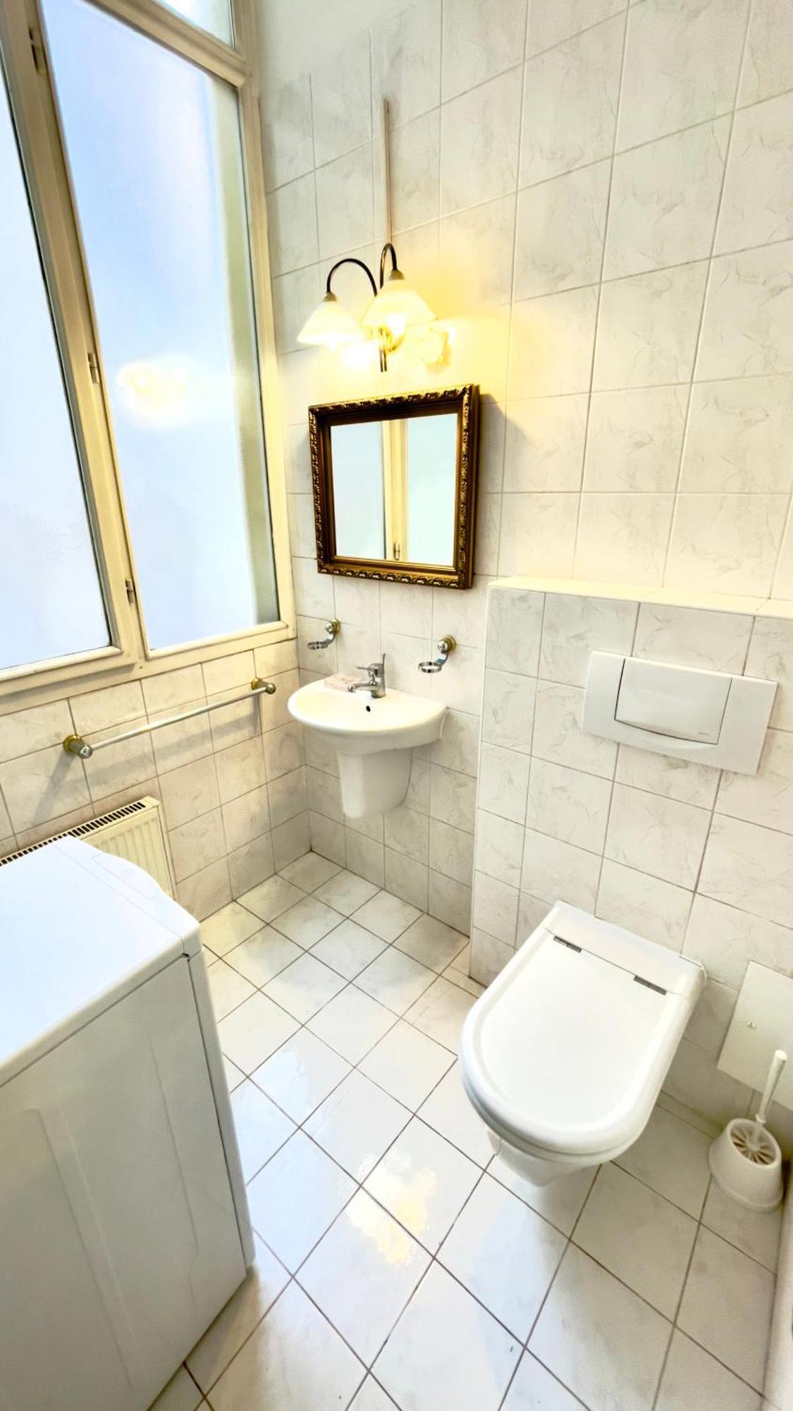 Center Of 369 Apartament *